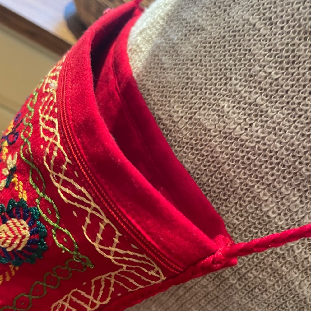 Vintage Embroidered Purse - Picture 3 of 5